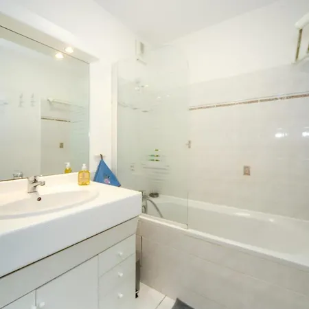 T2 Ecume Vue Terrasse Parking